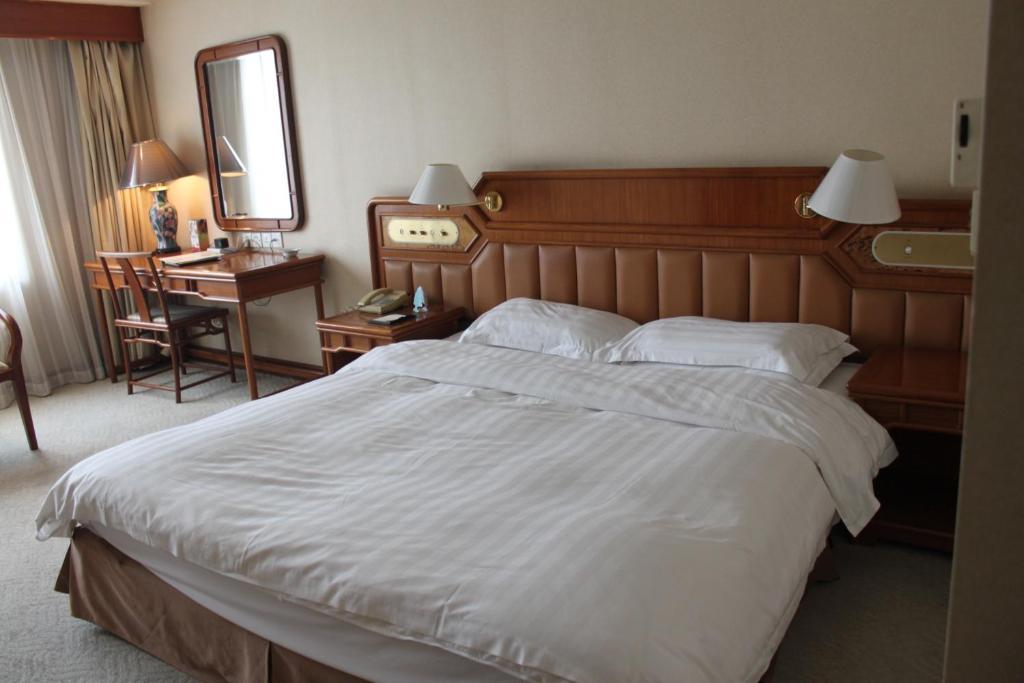 Grand Trustel Mandarin Garden Hotel Nanjing  Exterior photo