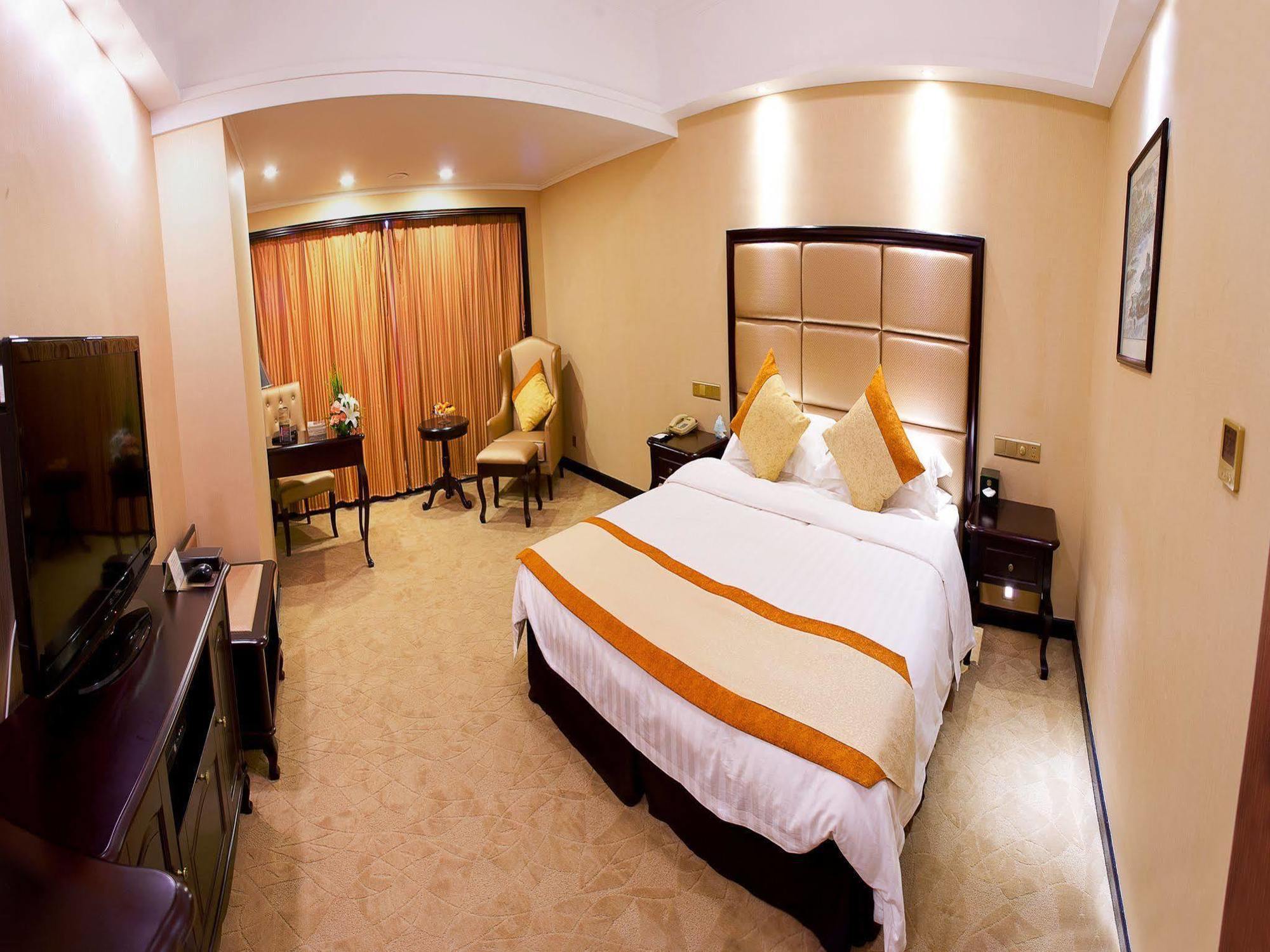 Grand Trustel Mandarin Garden Hotel Nanjing  Exterior photo